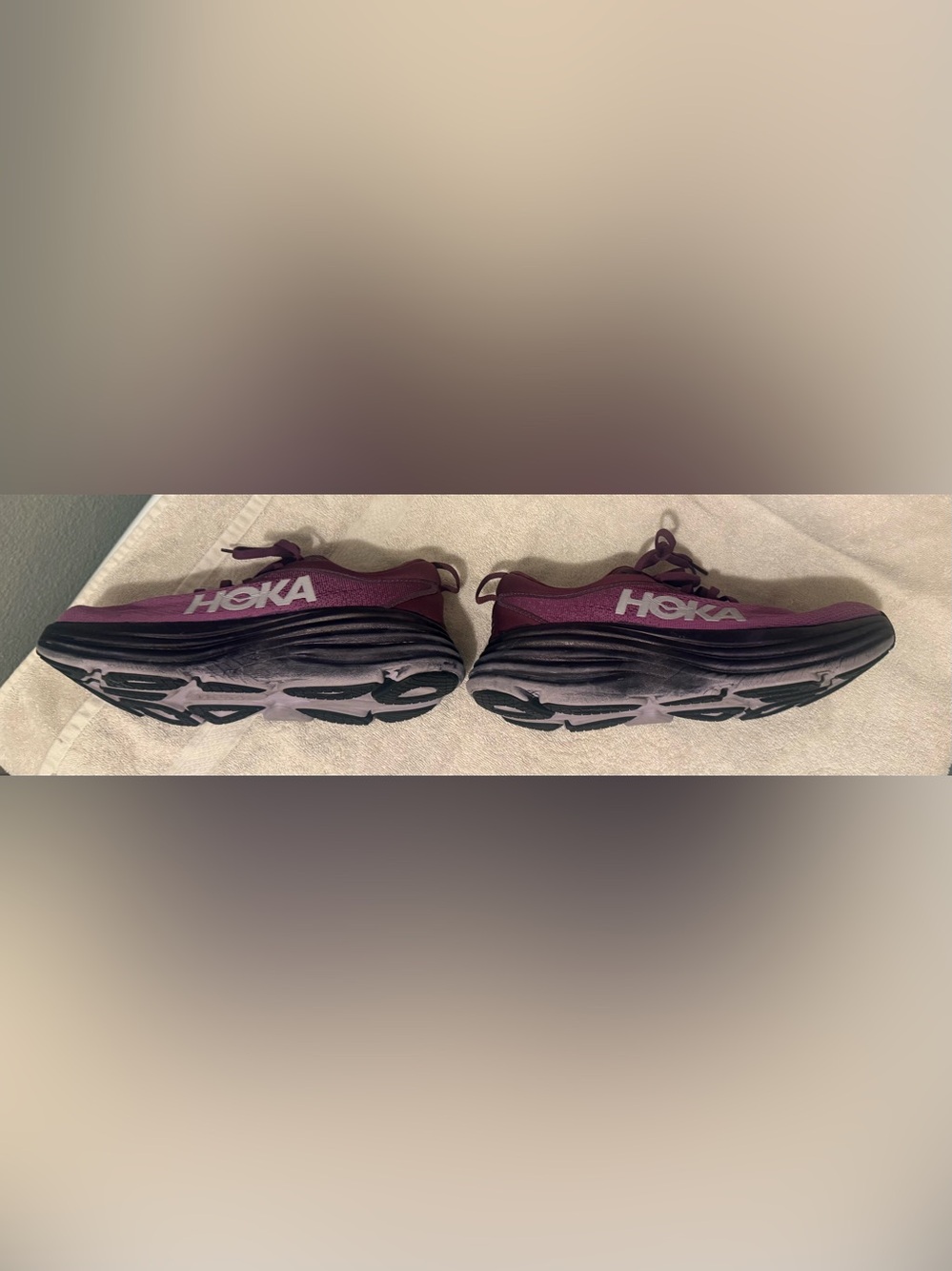HOKA Bondi 8 Women’s size 10 Shoes Grape Wine / Beautyberry colorway - Picture 11 of 12